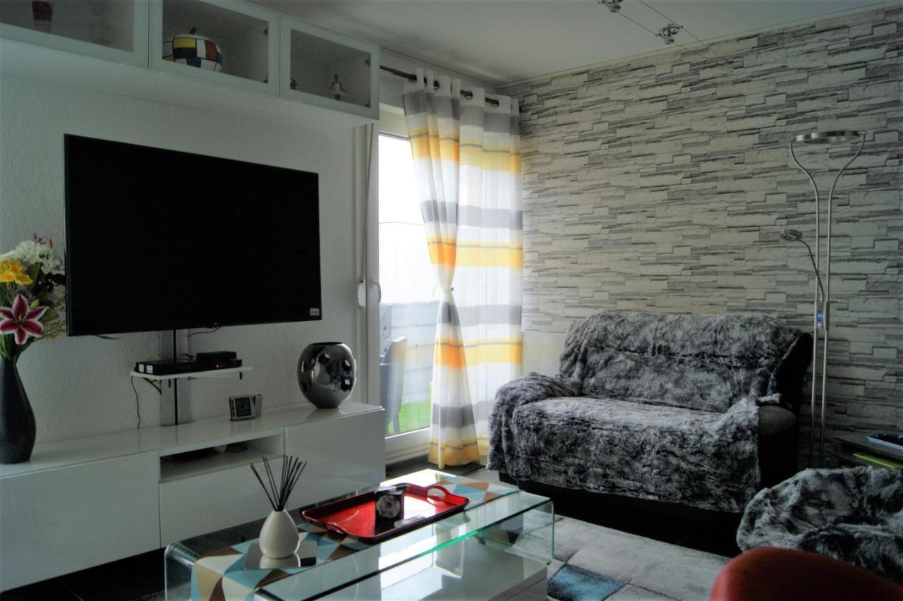 Apartamento Victoria-T2-41m2-Balcon, wifi, linge, produits, ménage inclus Reims Exterior foto